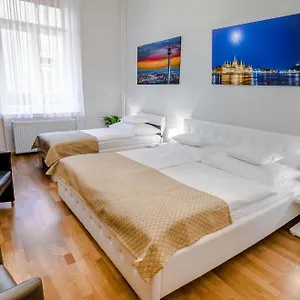 B&B Anabelle Bed And, Budapesta